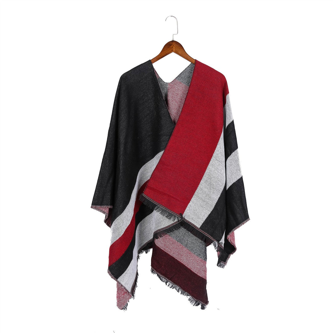Dam Oversize Wrap Ruana i Diagonal Stripes med Fringe Edging