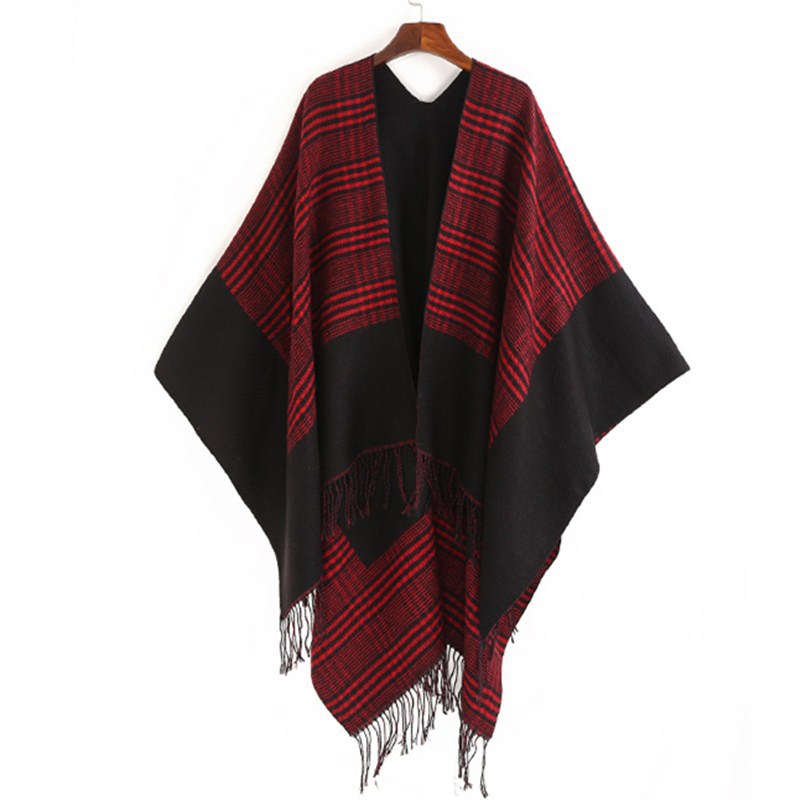 Dam Oversize Ruana med Glencheck Jacquard och Fringed fåll
