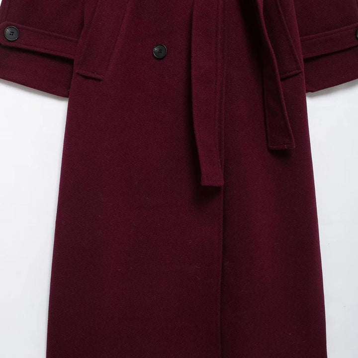 | elegant trenchkappa I Vinröd med Belt