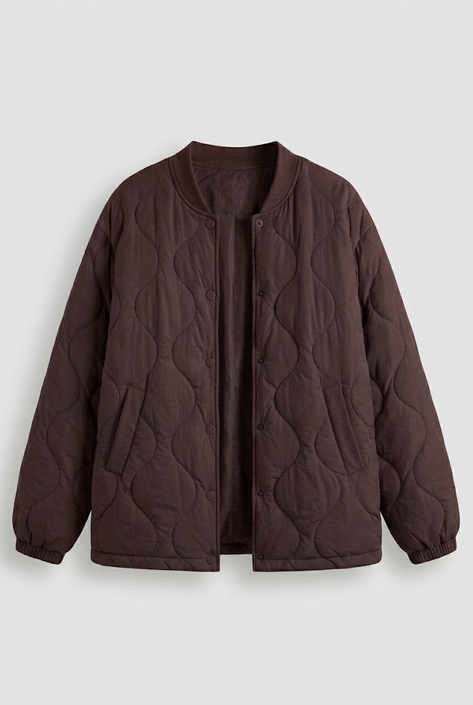 Dam Lätt Quiltad Kort Jacka med Cloud Quilt och Tryckknapp Knapp Knäppning