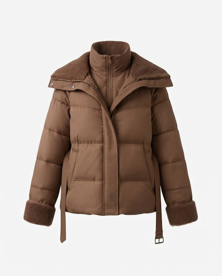 Dam Kort Vadderad Quiltad Parka med Voluminous Teddy Krage, Fitted Belt, och Dold Dragkedja
