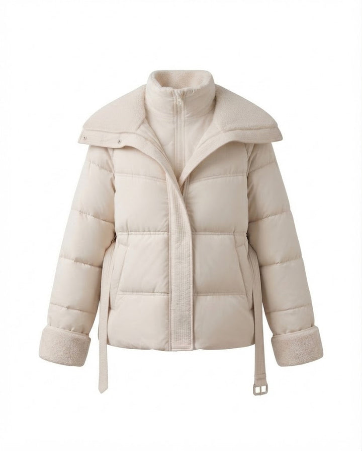 Dam Kort Vadderad Quiltad Parka med Voluminous Teddy Krage, Fitted Belt, och Dold Dragkedja