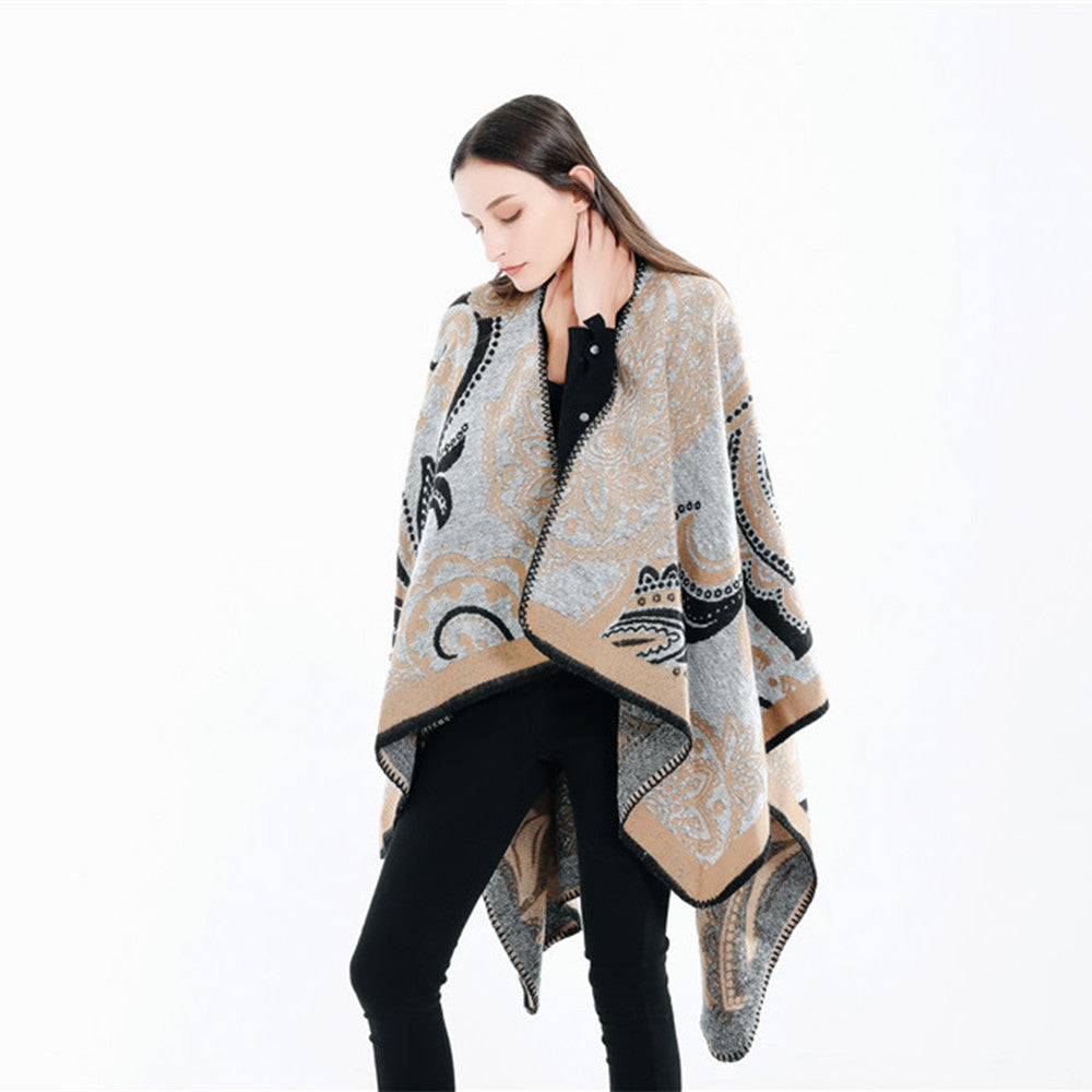 Dam Oversize Ruana Wrap med Paisley Jacquard och Decorative Stitch Edge