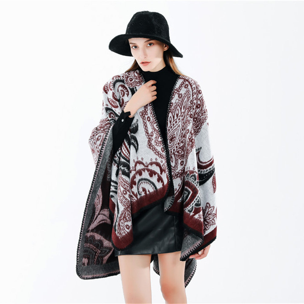 Dam Oversize Ruana Wrap med Paisley Jacquard och Decorative Stitch Edge