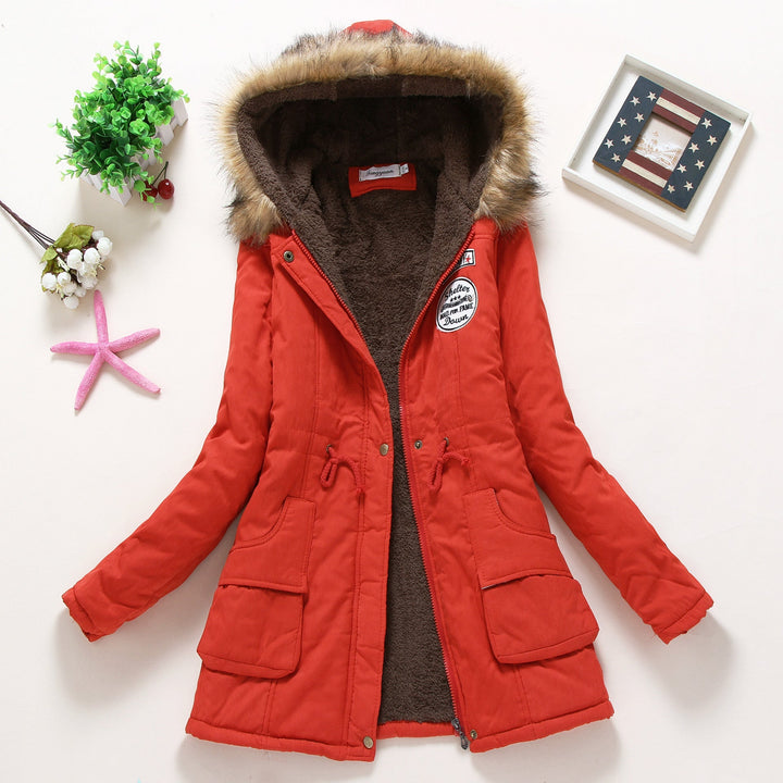 Dam vadderad vinter parka med mjuk fleece innerfoder, huva kant tillverkad av faux fur och adjustable drawstring