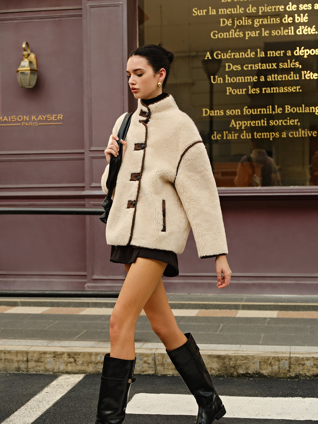 Contrast Piping Fleece Jacka