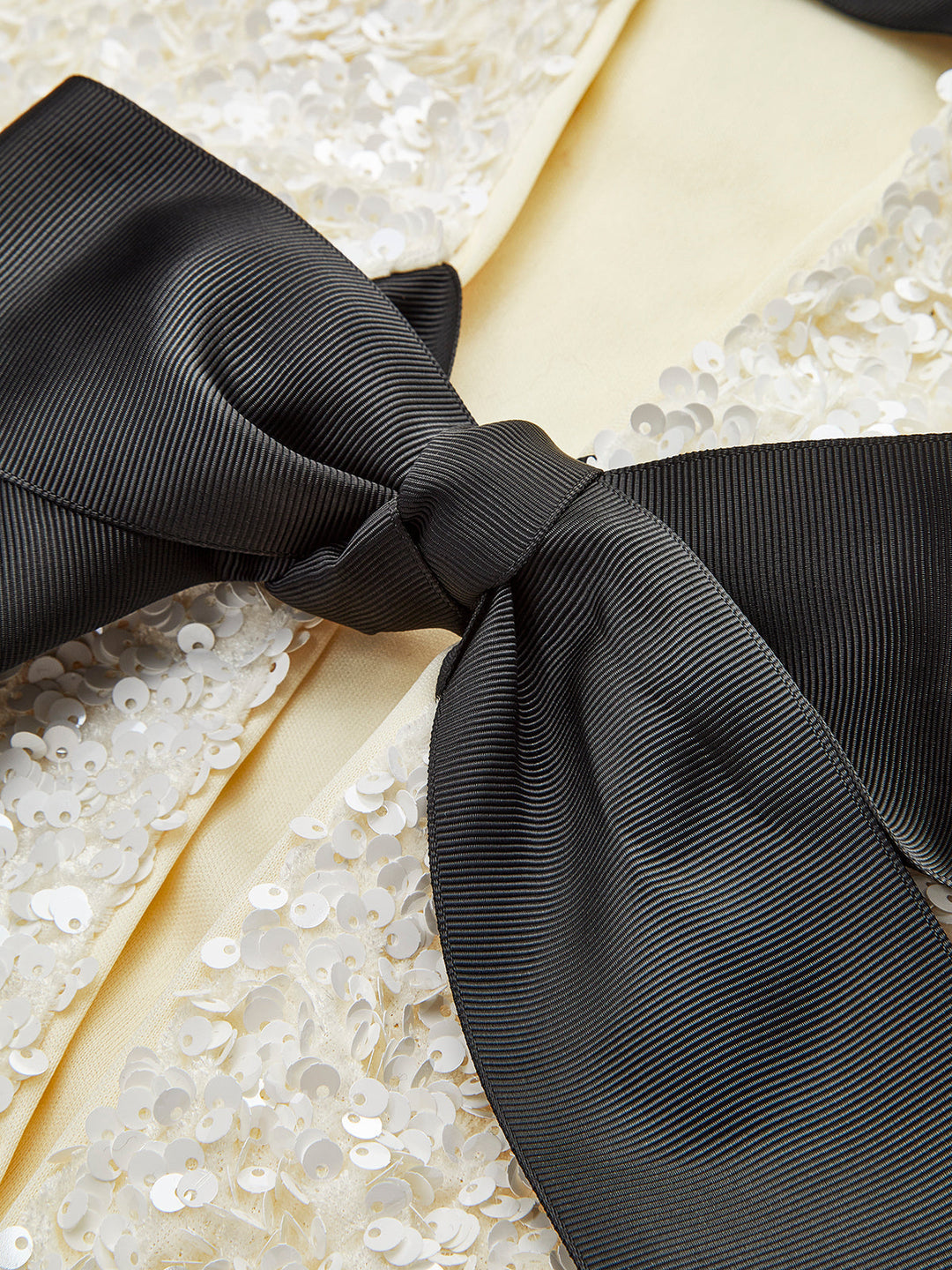 Sammet Bow Decor Jacka