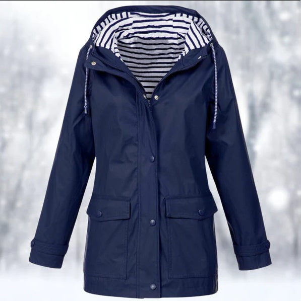 | vattentät regnjacka med huva - funktionell Outerwear