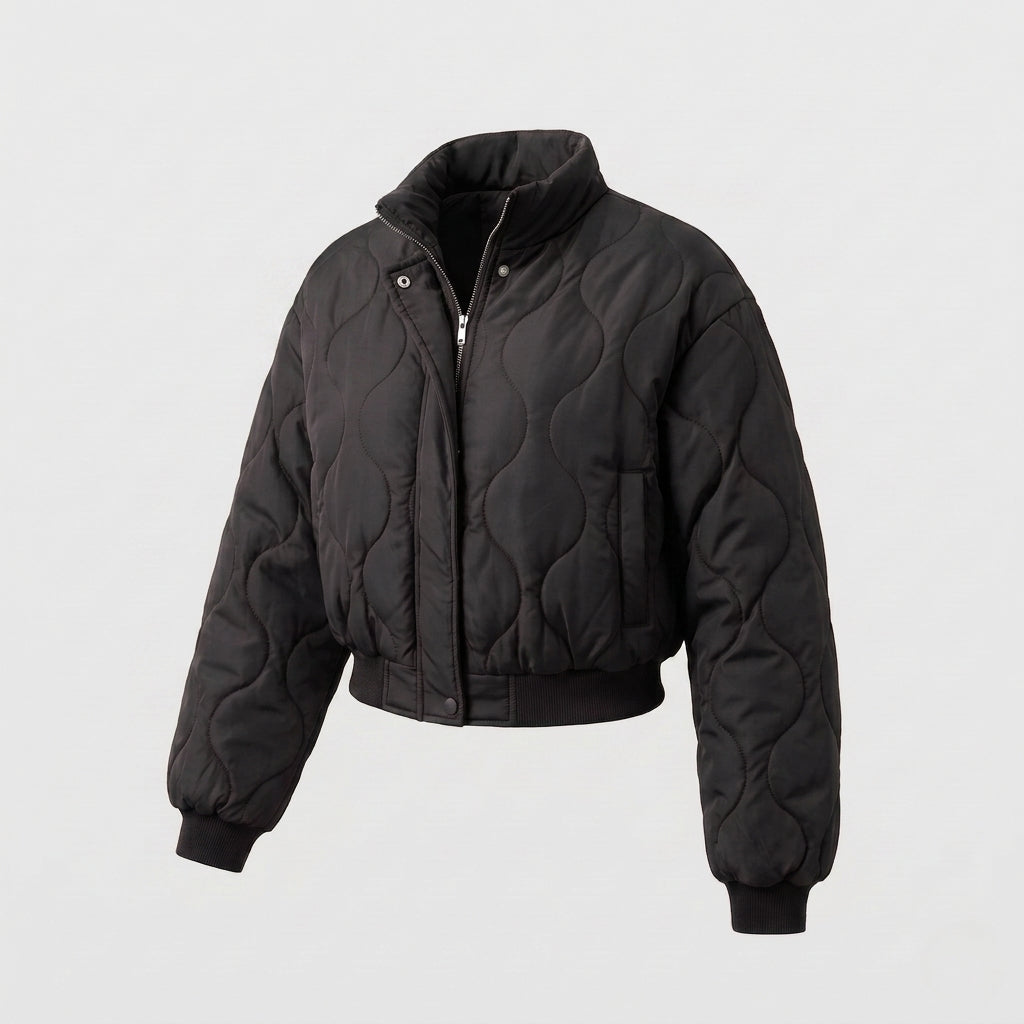Dam Kort Quiltad Bomberjacka med Organic Circular Quiltad Mönster och Voluminous Ärmar