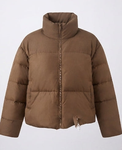 Dam Kort Skärning Vadderad Kort Puffer med Hög Stå Krage och Glansig Mikrofiber Surface