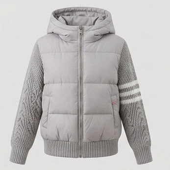 Dam Hybrid Quiltad Jacka med Vadderad Front, Stickad Ärmar och Huva