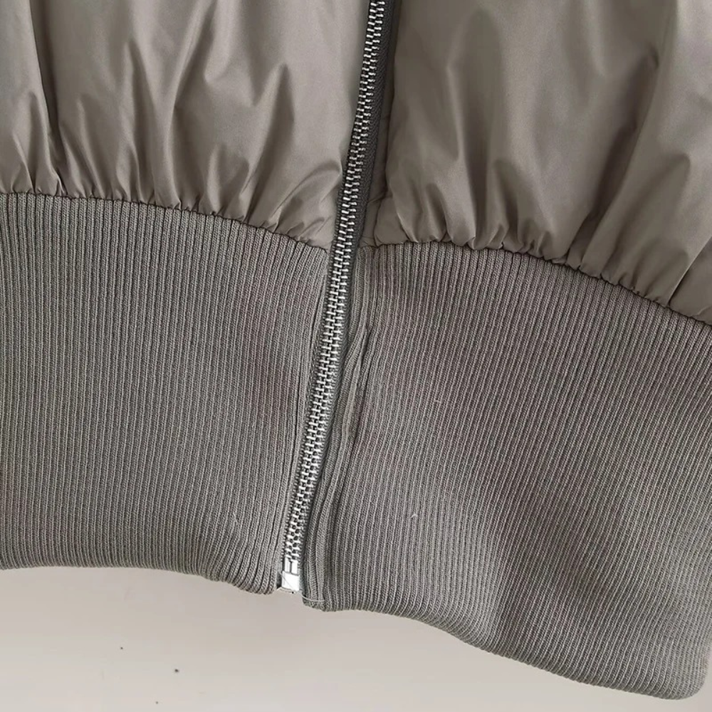 | Dam Kort pufferjacka med Hög Krage och Elastisk Waistbelt
