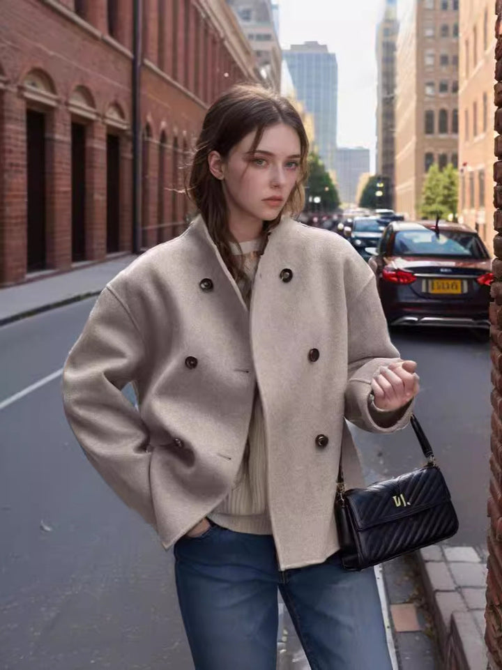 Dam modern oversized ulljacka