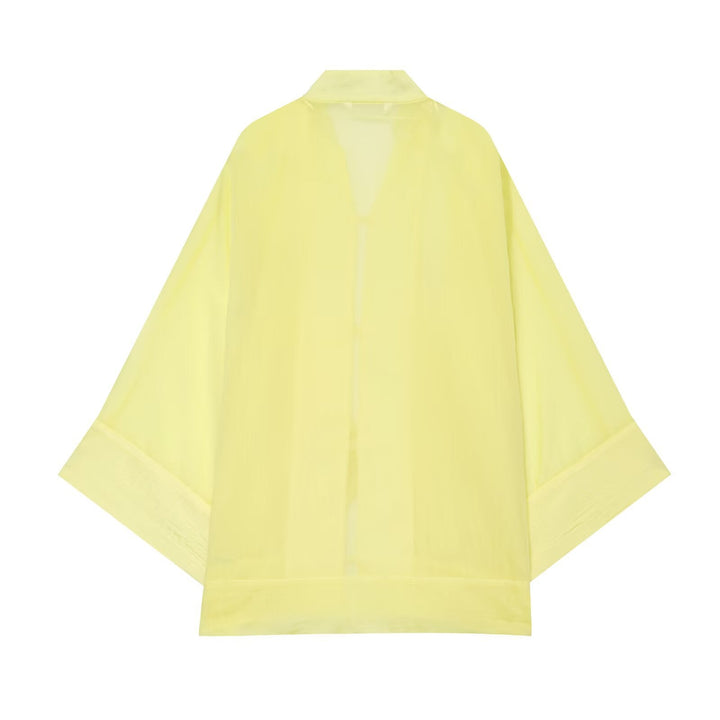 Dam Wide Kimono Cape Tillverkad av Lätt Chiffon Look med Dekorativ Knot Closures