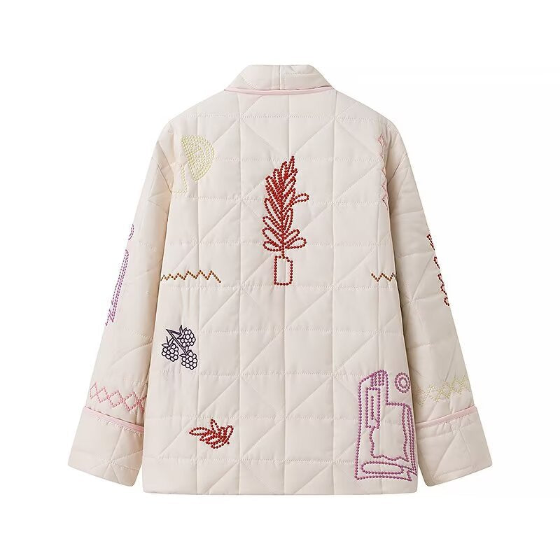 Dam vadderad kimono jacka med decorative embroidery, öppen front och påsydda fickor