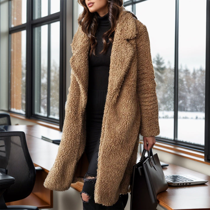 Dam lång teddy kappa gjord Faux Fur med oversize skärning och Shawl krage