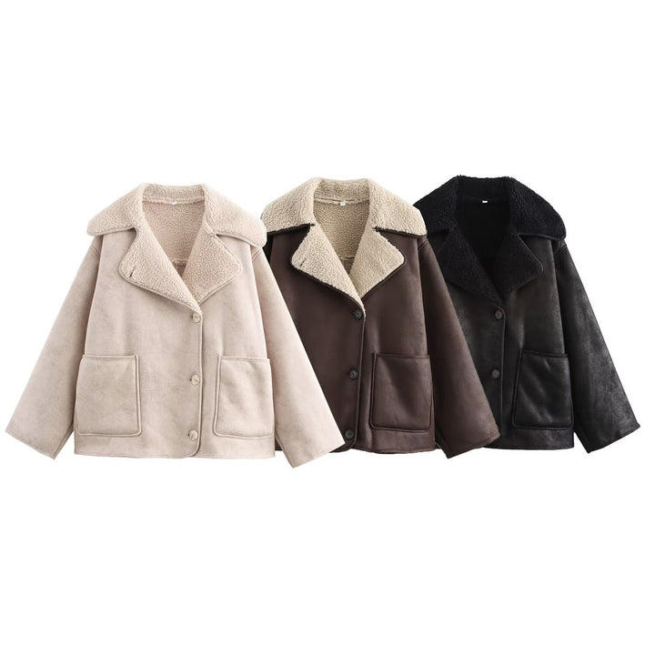 Dam Kort Lambskin Look Jacka i Boxig Skärning med Sjalrakrage och Utanpåfickor