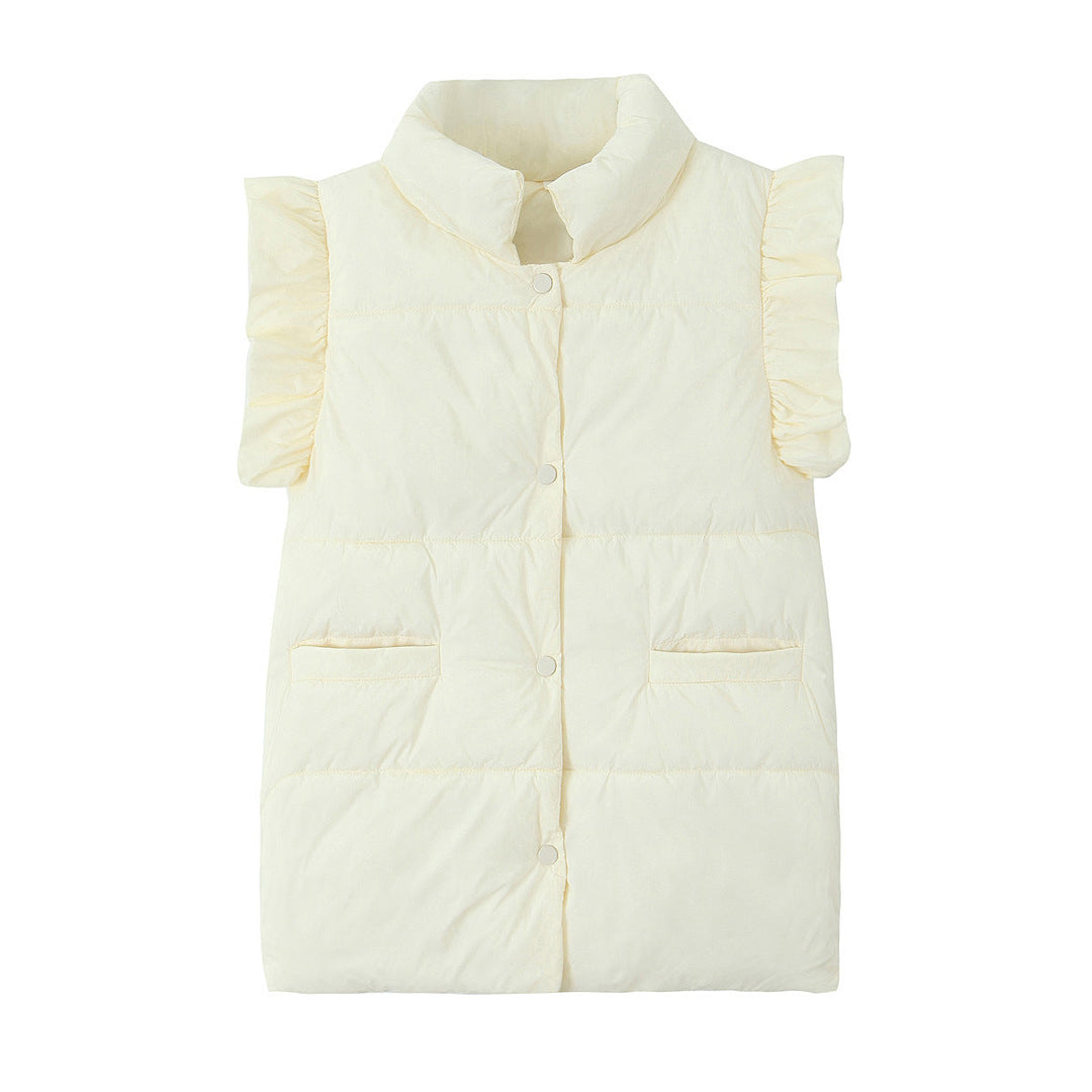 Dam sleeveless quiltad väst med ruffled ärmar, ståkrage, och concealed snap knappar