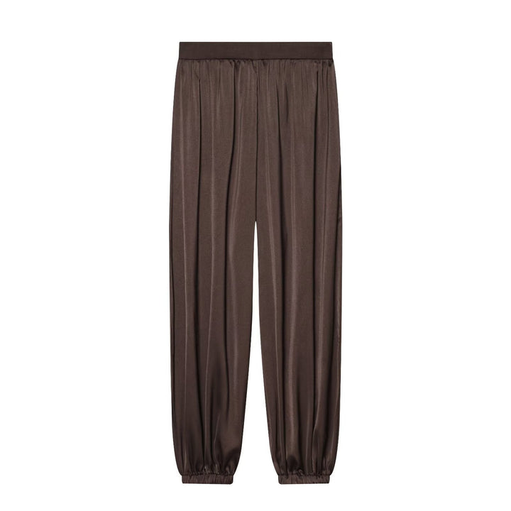 Dam Kort Skärning Satin Bomberjacka med Wide Bat Ärmar och Pleat Detail