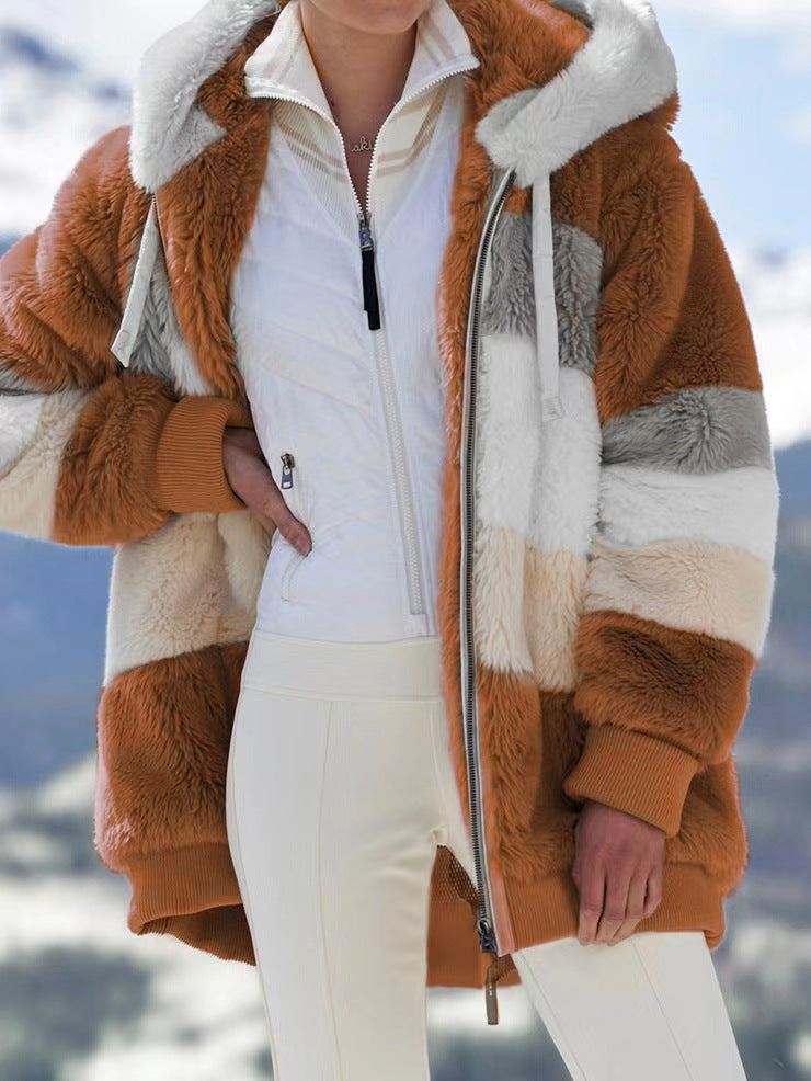 Dam oversized vadderad faux pälsjacka med huva, block stripes och ribbstickade muddar