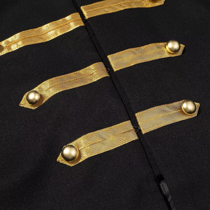 Dam Militär-Inspired Kort Jacka med Ståkrage och Golden Braid Trimmings