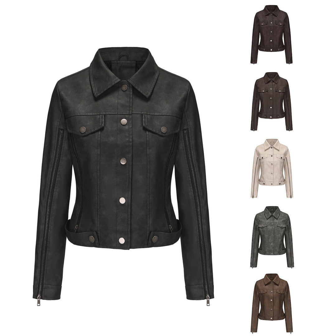 Dam kort cropped trucker jacka tillverkad av mockalook med side zippers och patch bröstfickor