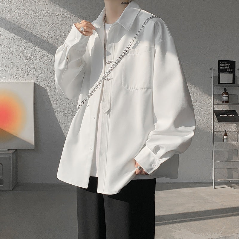 Unisex Oversize Skjortjacka i A Minimalistisk Utility Look med Chest Ficka och Dold Knapp Knäppning