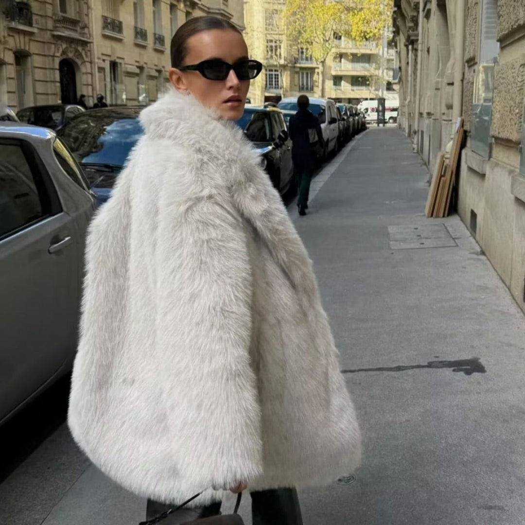 Dam Faux-Fur Kappa med Oversize Shawl Krage och Lång, Waistless Skärning
