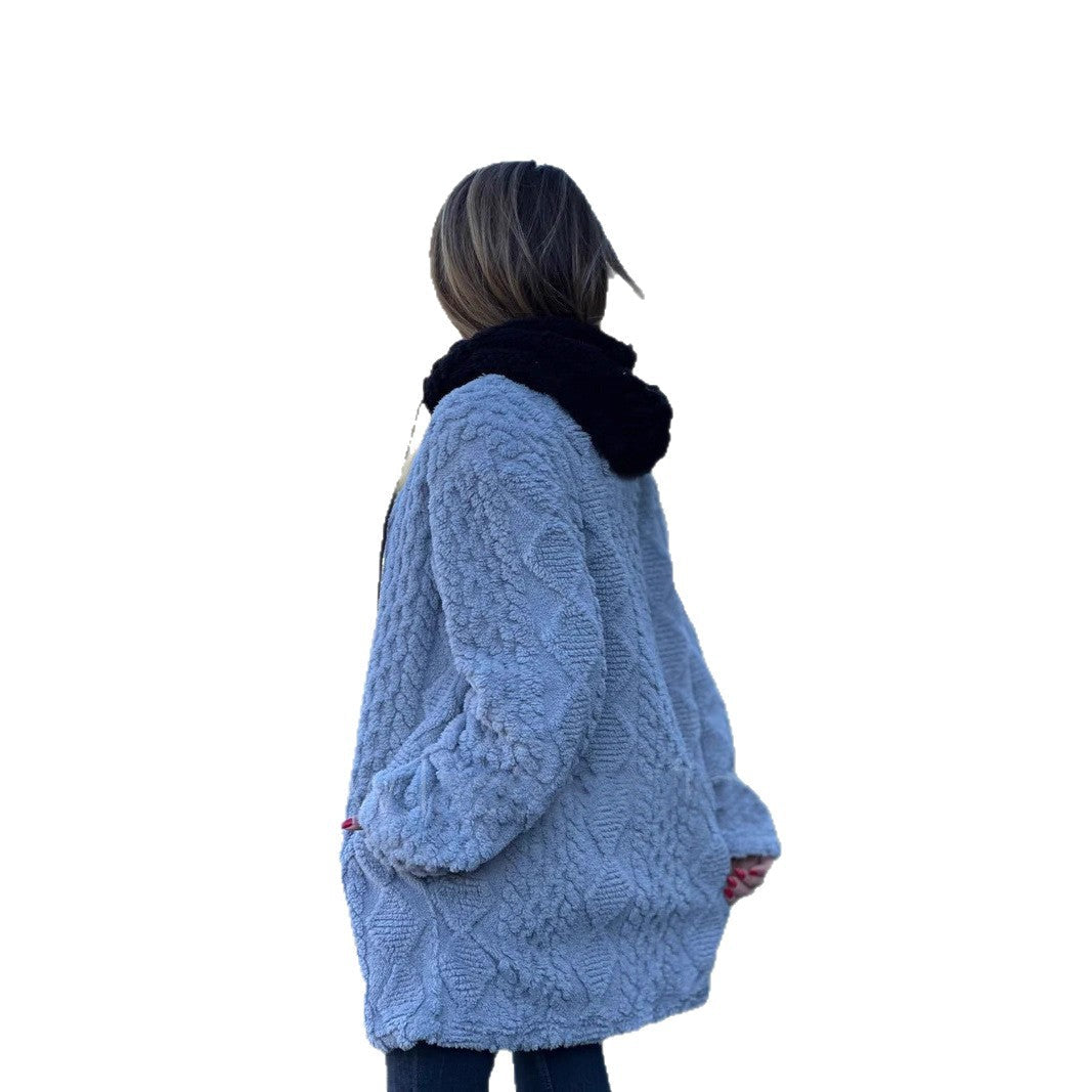 Dam oversized teddy kappa jacka med kontrasterande huva, dragkedja, och sidofickor