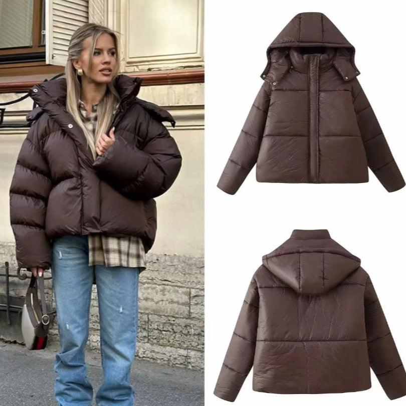 Dam 40+ Kort Quiltad Vadderad Jacka med Voluminous Huva och Stå Krage