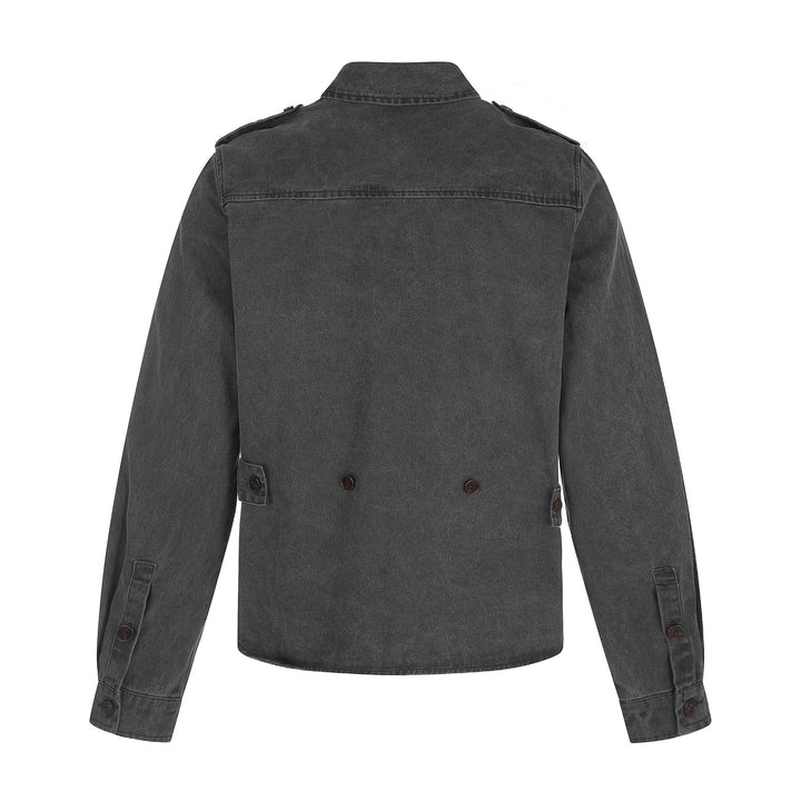 Herr skjortjacka tillverkad av washed denim med fickor med lock och epaulettes