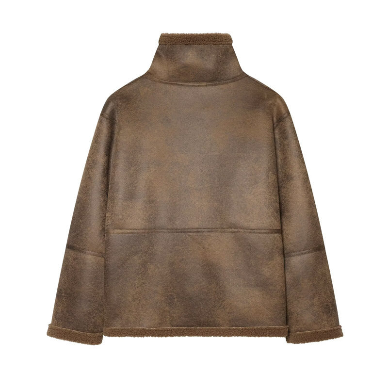 Dam Kort Jacka i Lambskin Look med Ståkrage, Knapp och Buckle Stängning
