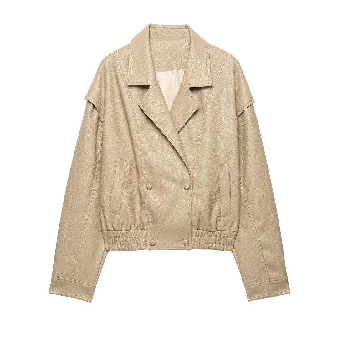Dam Kort Jacka Tillverkad av Faux Läder med Wide Lapels och Gathered Nederkant
