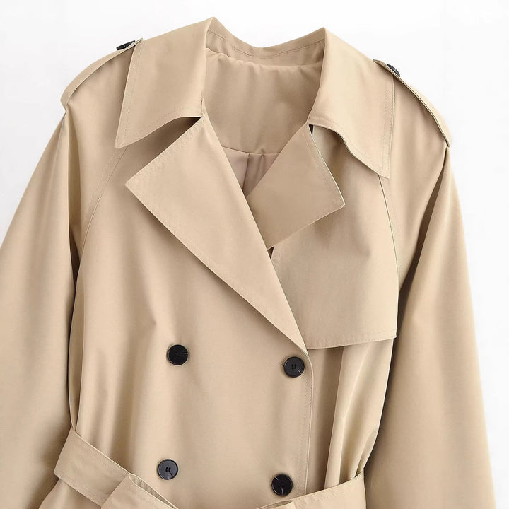 Dam Kort Trenchcoat med Wide Skärning, Double-Breasted Knapp Knäppning och Waist Belt
