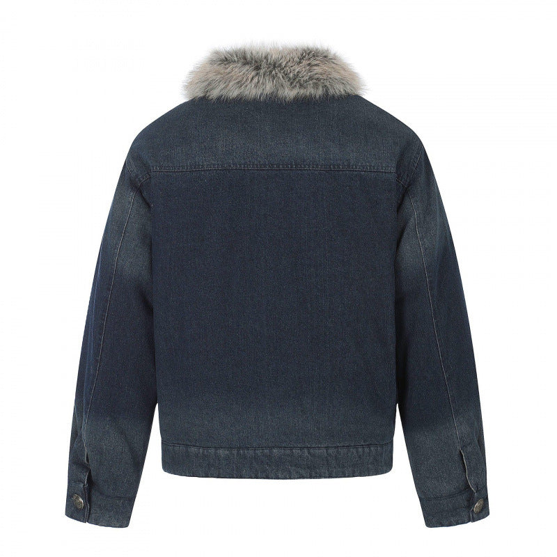 Herr denimjacka i military-inspired ornament stil med fusk päls trim