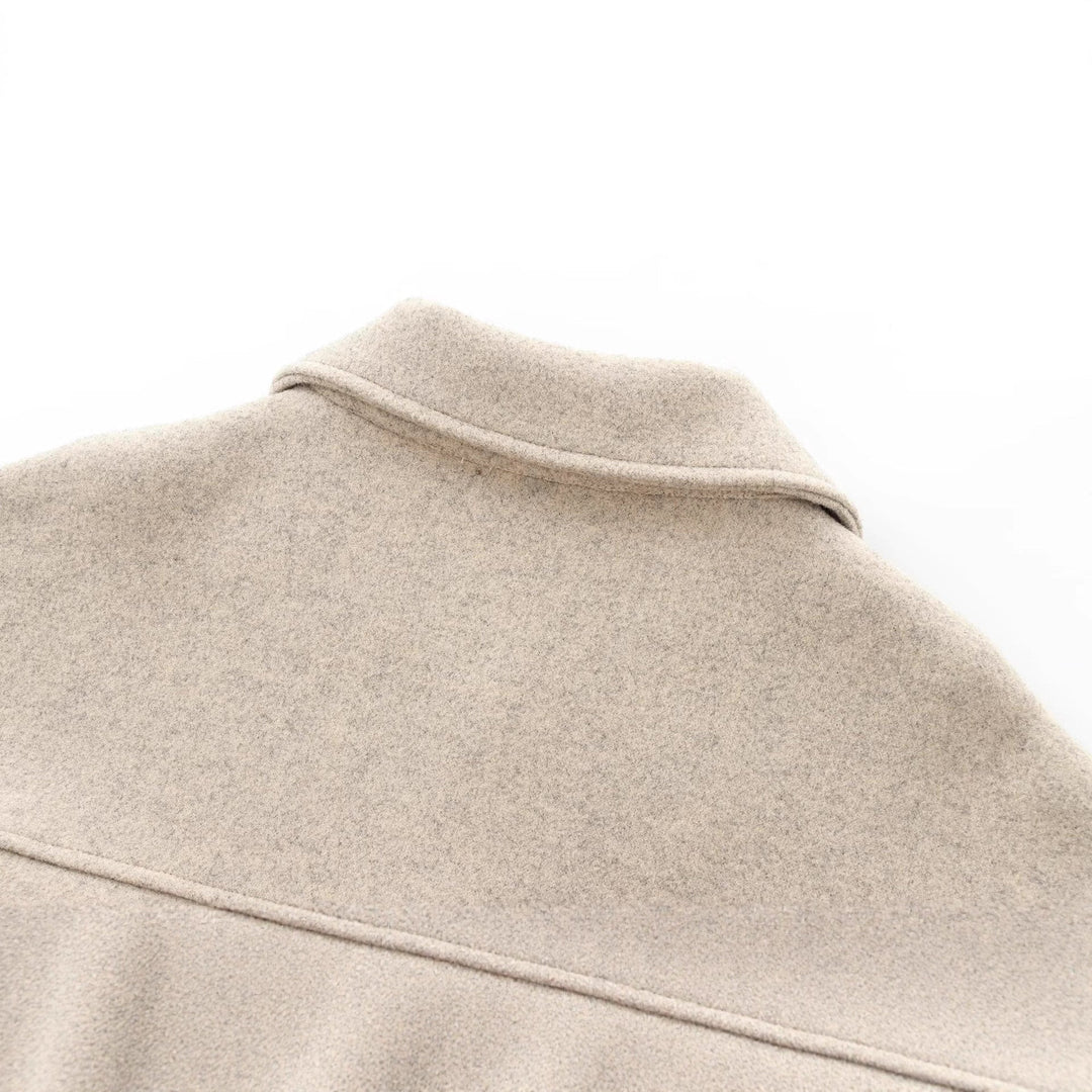 Dam Kort Skärning Ull Blend Boxig Jacka med Dropped Shoulders och Lock Fickor