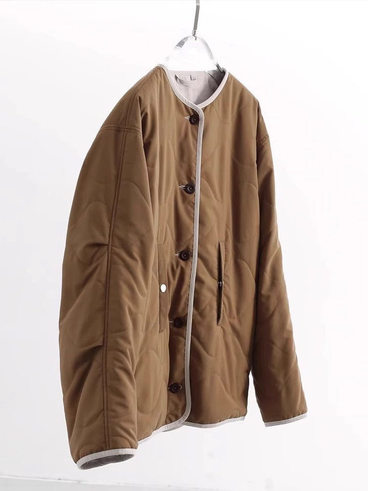 Dam stilren kviltad jacka med Round Neckline