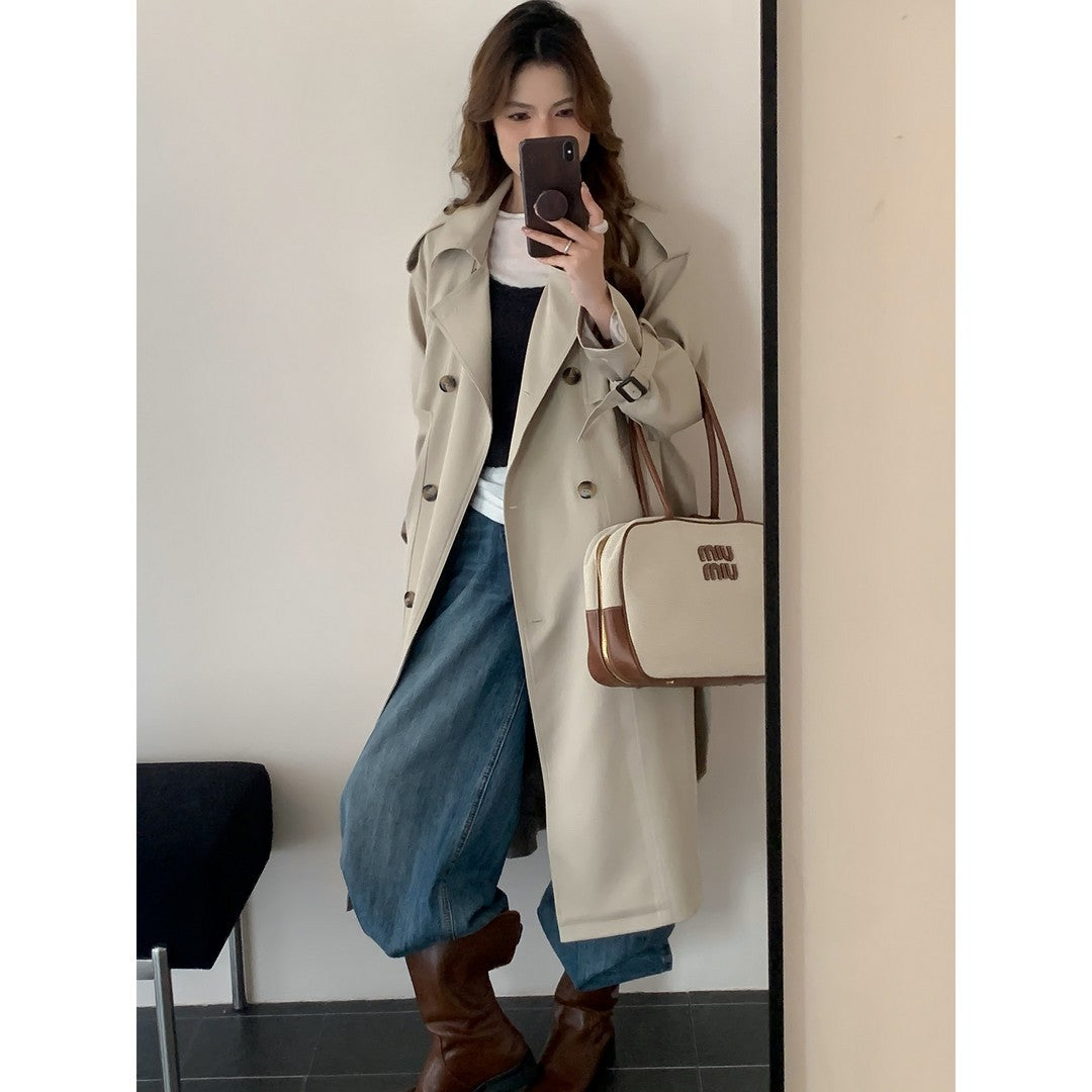 Dam lång trenchcoat med hög krage, Double Storm Flap och justerbar muddar