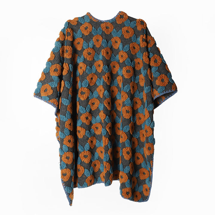 Dam Structured Boucle capeponcho med Floral 3D Texture