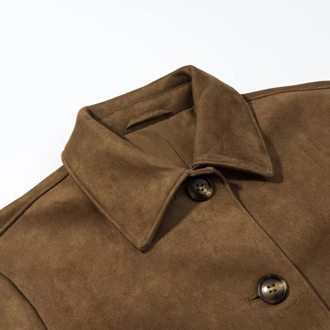 Dam kort-skärning velour jacka med skjortkrage, concealed knäppning, och angled slit fickor