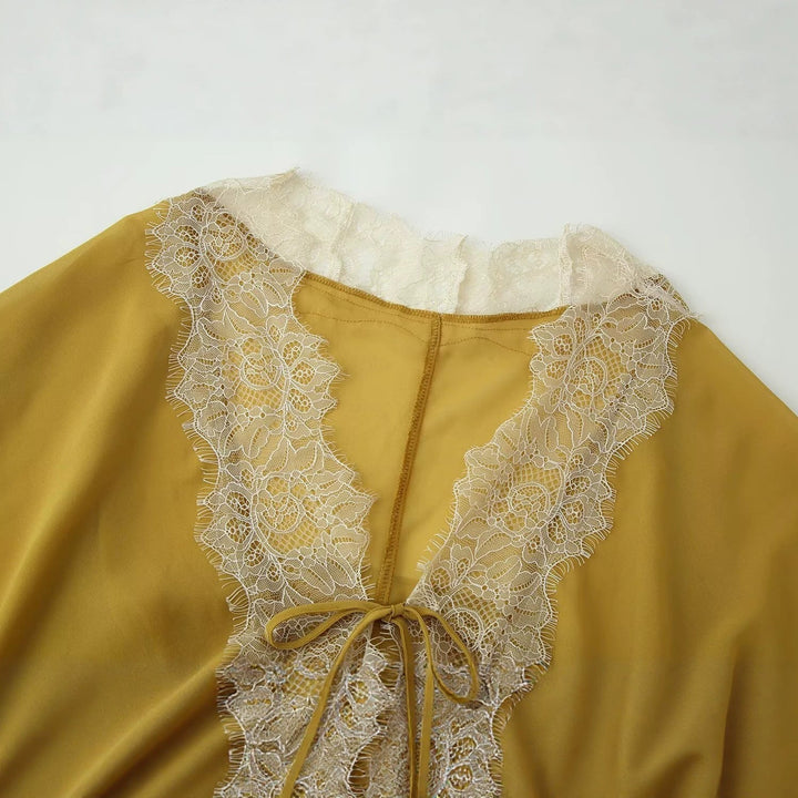 Dam lätt chiffong Kimono med Lace Trim och knytband