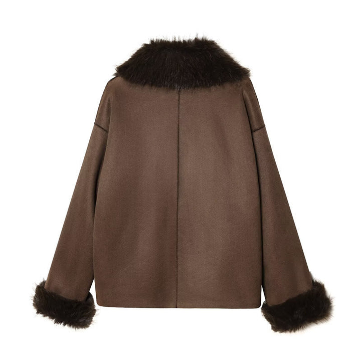 Dam Kort Lambskin Imitation Jacka med Stora Shawl Krage och Fur Kant