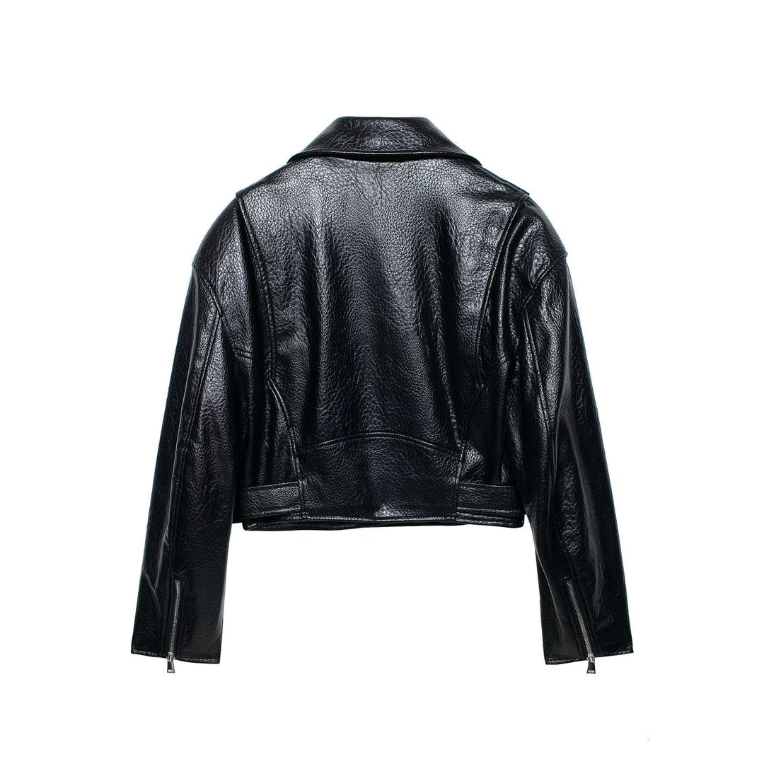 Dam Kort Skärning Biker Läder Jacka med Fitted Belt, Asymmetrisk Dragkedja, och Textured Läder