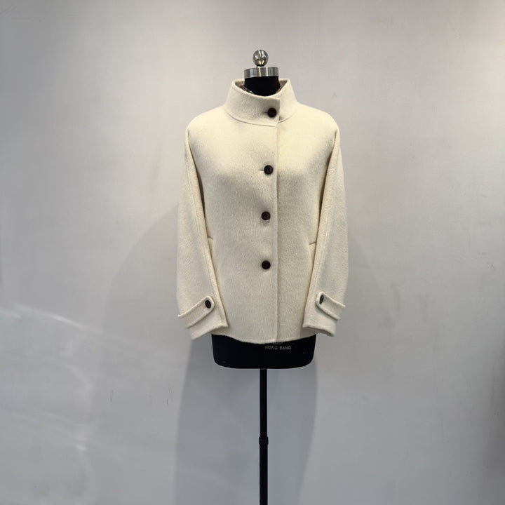 Dam vintage-inspired structured button jacka