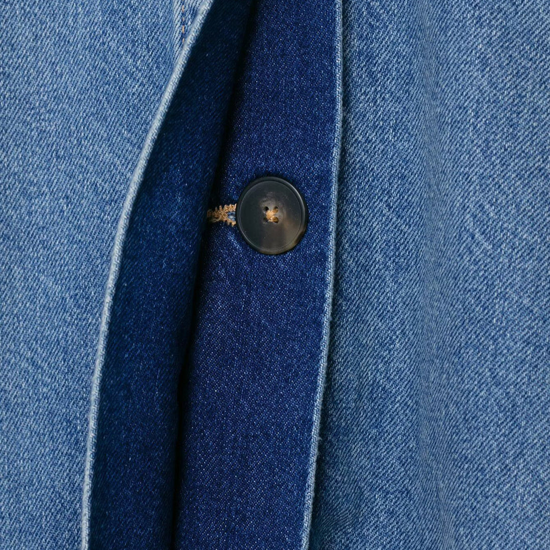 Dam Kort Boxig Jeans Jacka med Hög Funnel Krage och Extra Wide Muddar