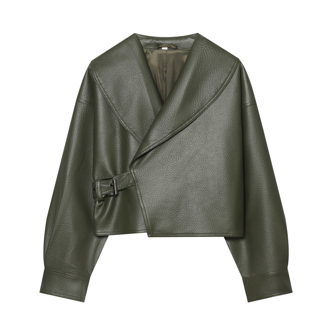 Dam Kort Faux Läder Blouson med Stora Shawl Krage och Waistband