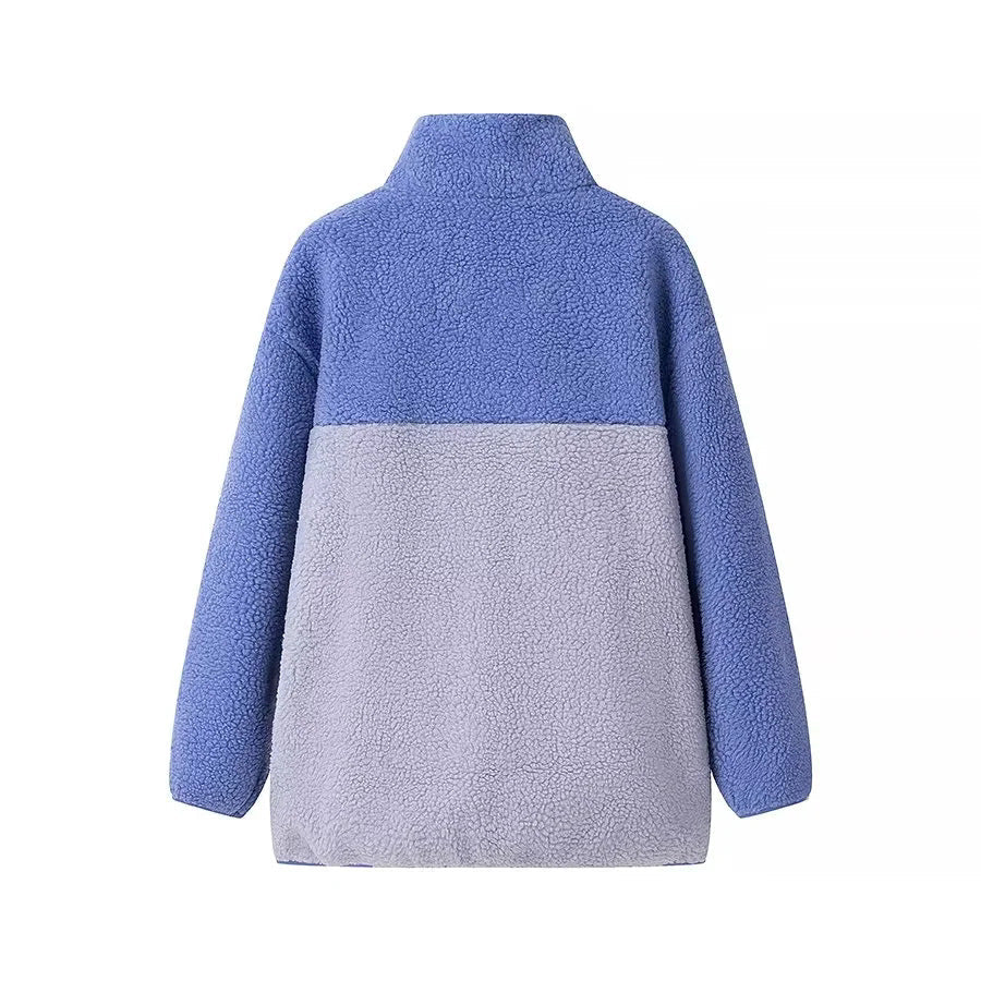 Dam cropped teddy fleecejacka med ståkrage, fickor med dragkedja, och patch chest pocket