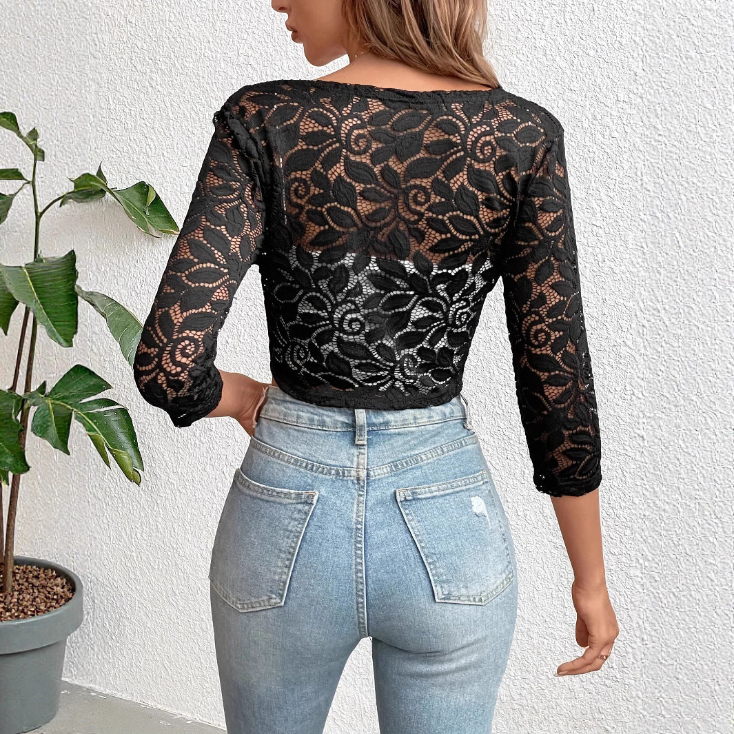 Dam Kort Lace Bolero Jacka med Three-Quarter Ärmar och Curved Lace Edge
