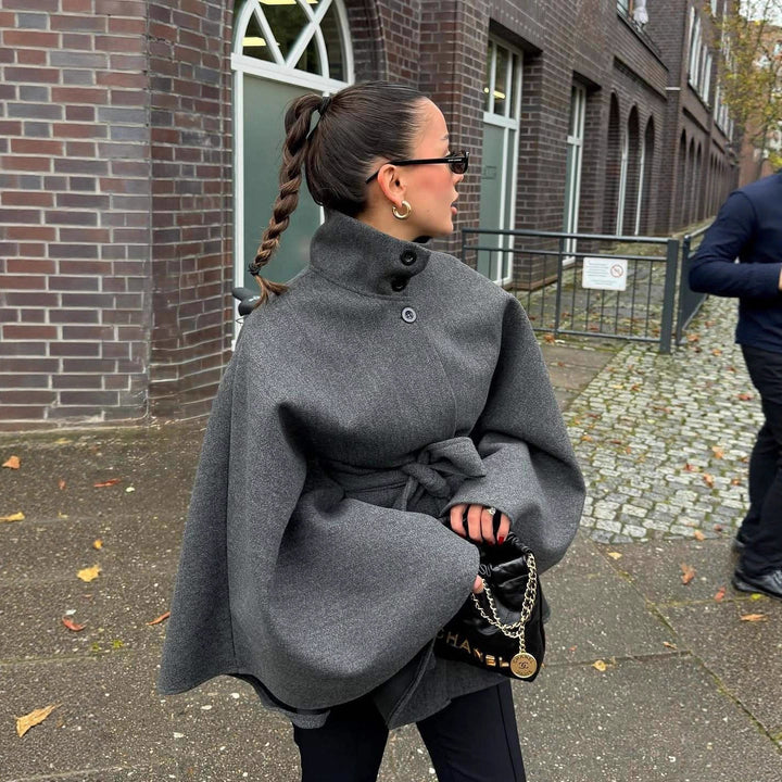 Dam Kort Boxig Ull Blend Jacka med Stå Krage och Lock Fickor