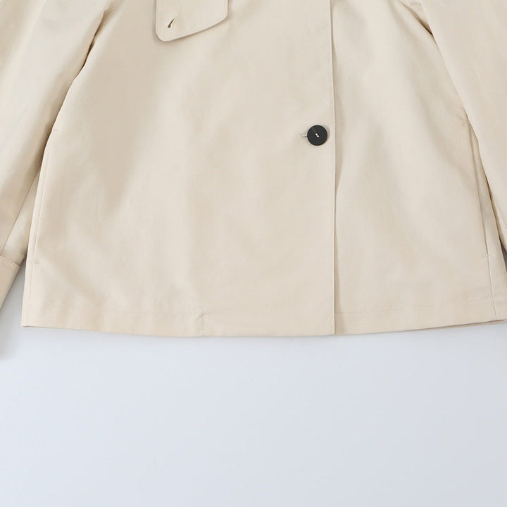 Dam Kort-Skärning Trench Jacka med Asymmetric Knapplist och Skjortkrage